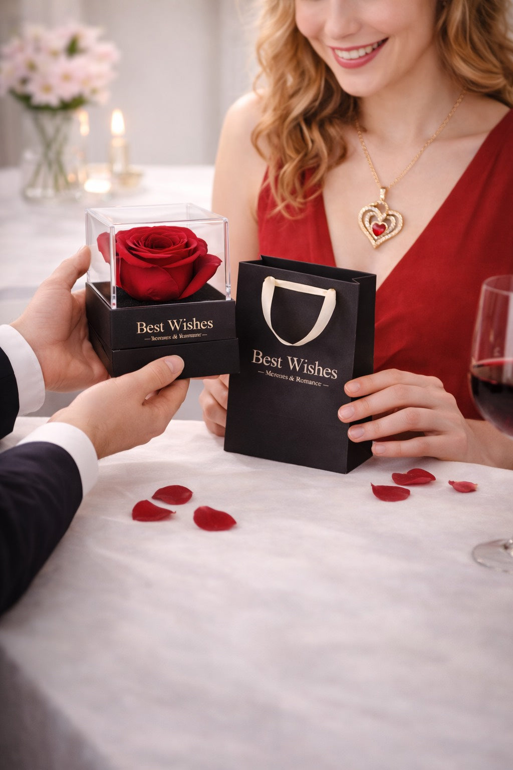 Coffret Saint-Valentin - Collier Coeur & Rose Éternelle